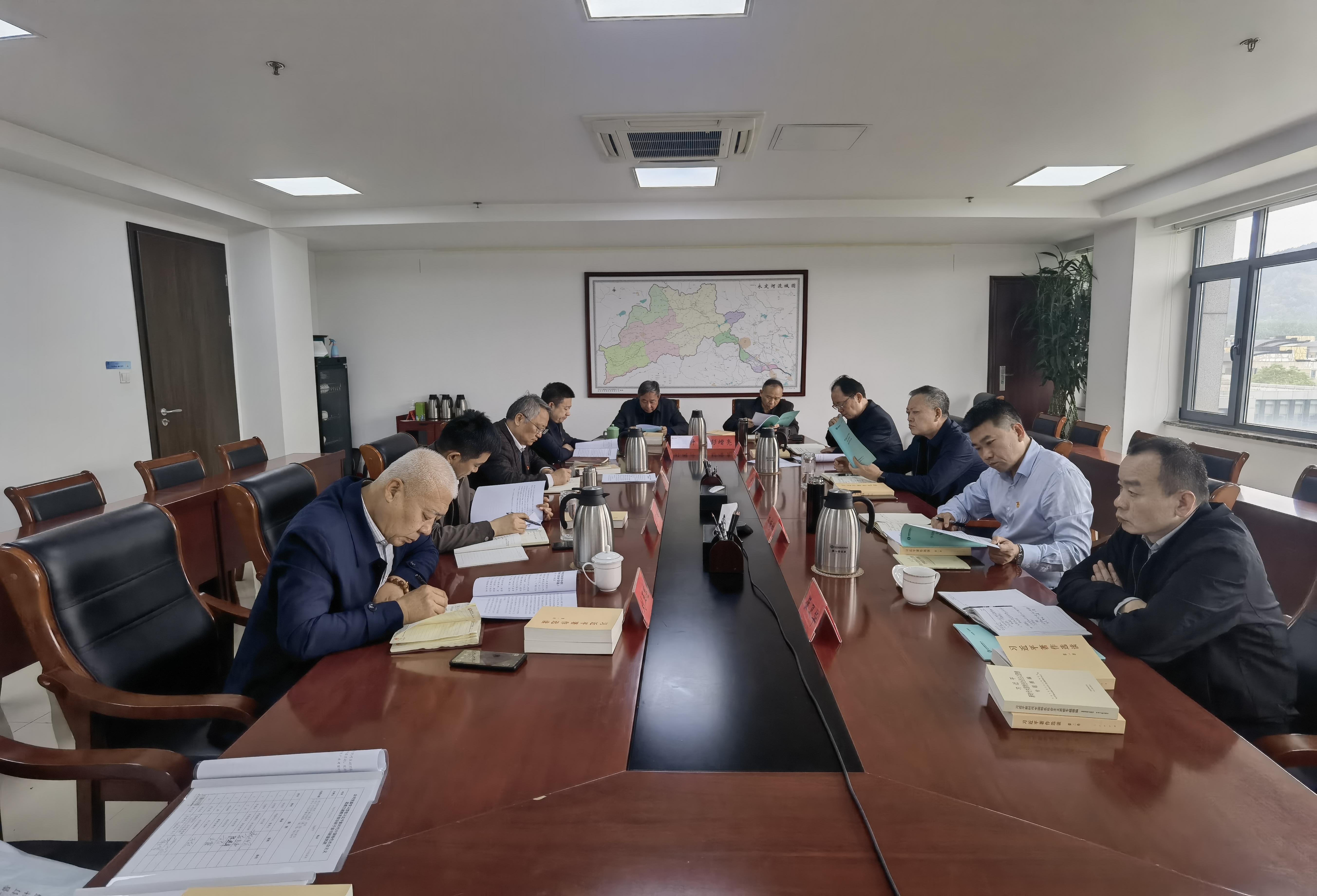 PT��Ѷ(�й���)��������˾ѧϰ�᳹ϰ��ƽ��ʱ���й���ɫ�������ͷ����������򵼰�������࿪��