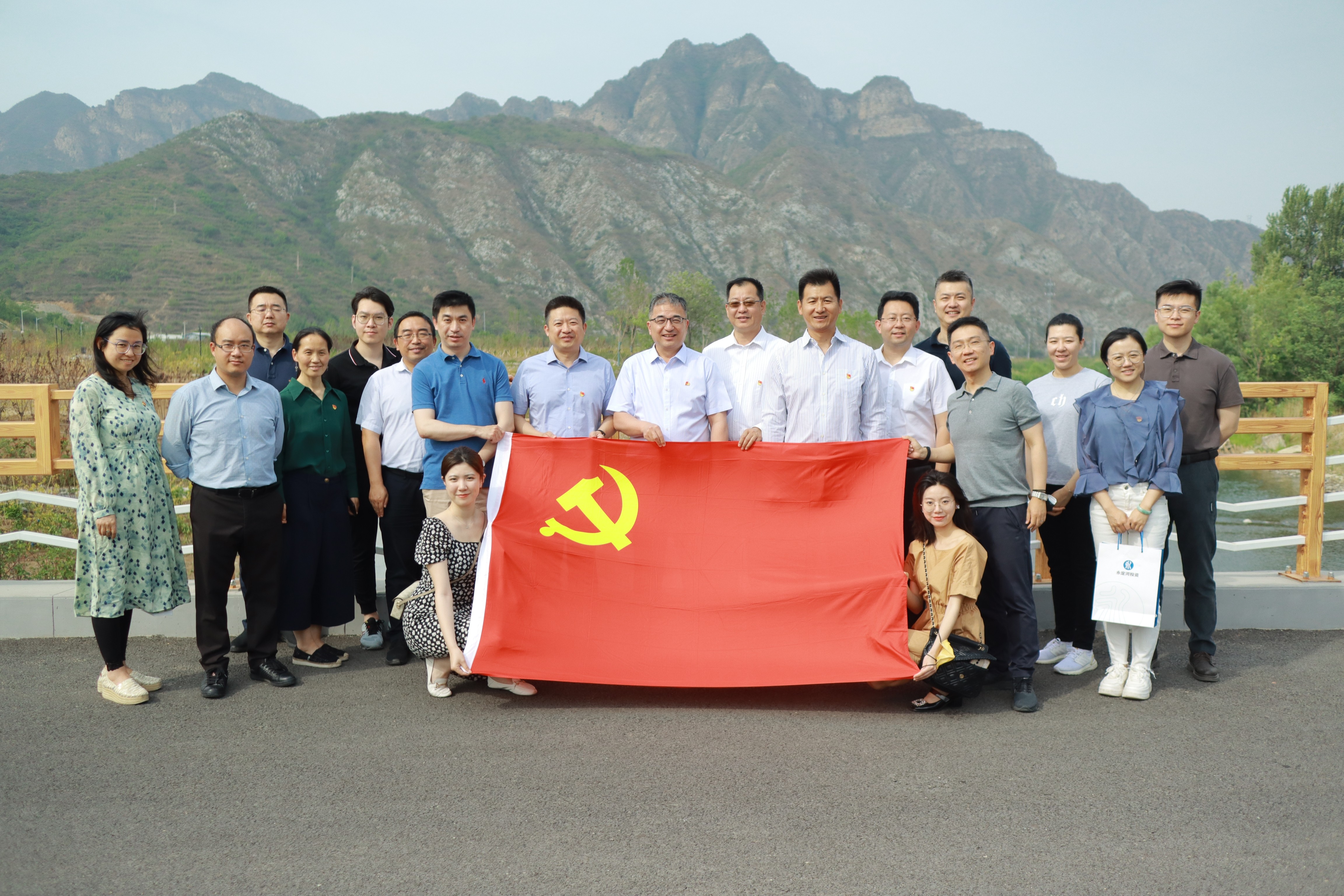 ��ʵ�ɼ����γ��ƶ���˾��������������������ǿʢ����������˾����֧����ʵ��չѧϰ�᳹ϰ��ƽ��ʱ���й���ɫ�������ͷ���������