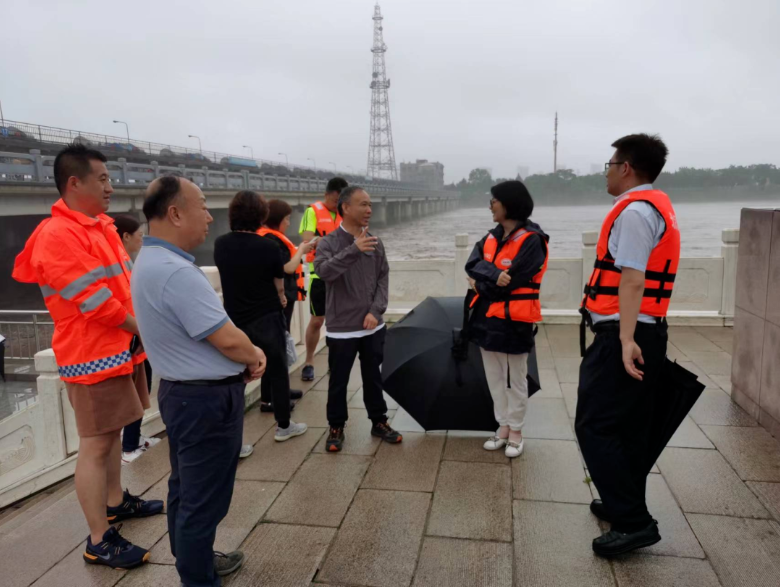 ��˾��Ҫ�򵼵��б����Ρ��ȷ��̰��η��鿹Ѵ����