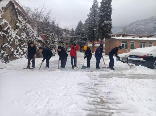 北京运营公司 | 多行动应对降温降雪天气 北京运营公司 | 多行动应对降温降雪天气