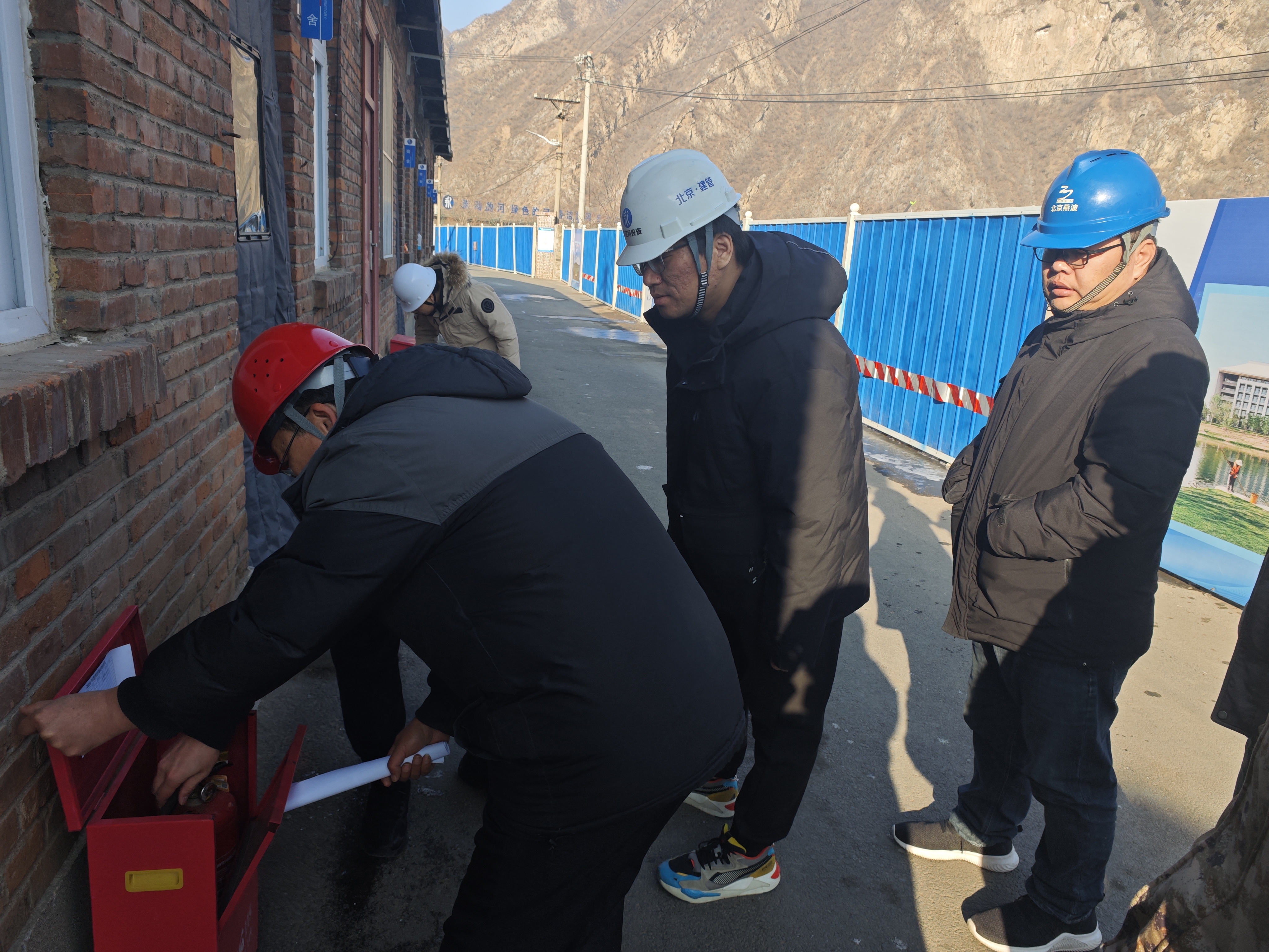 �����ֹ�˾ | ȫ������Ԫ��ʱ���徲�ȹ�