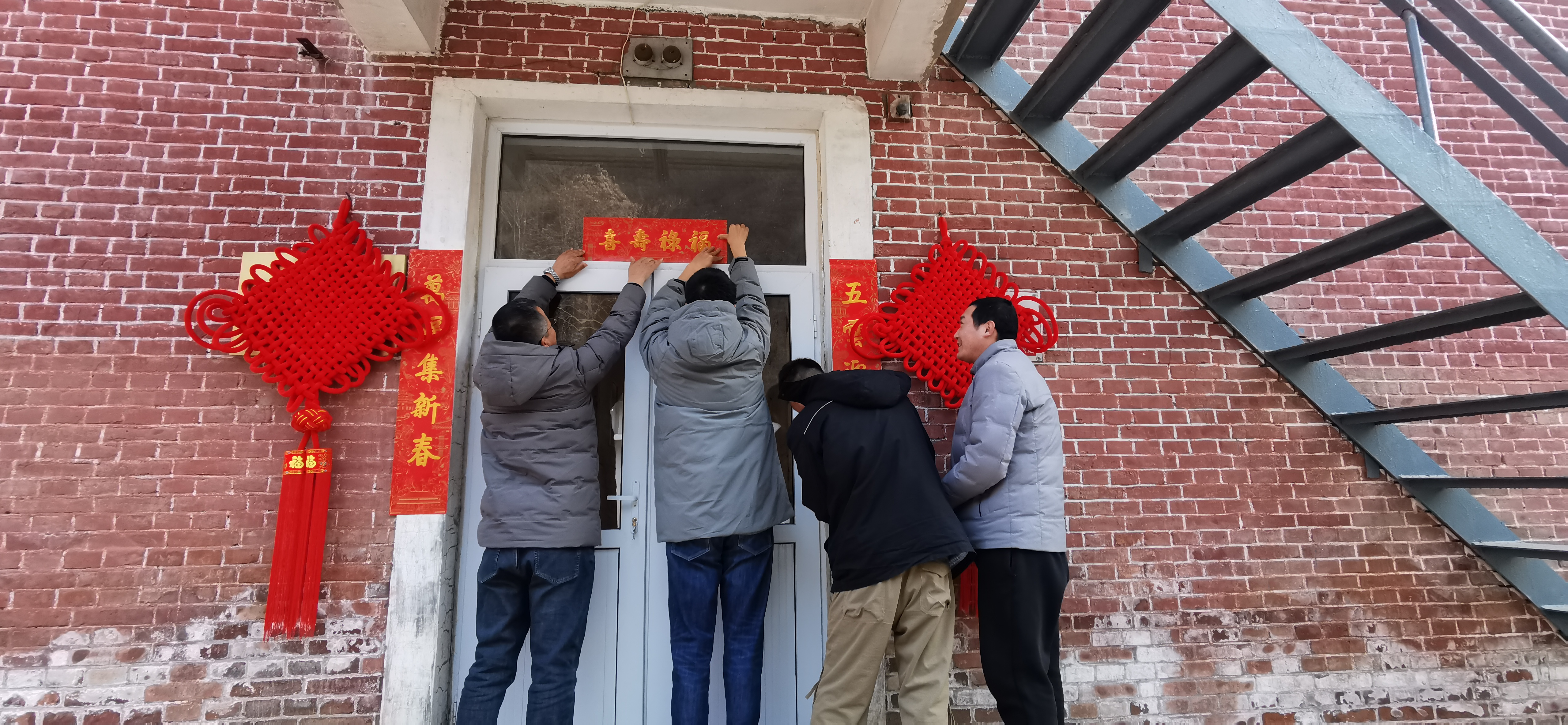 �����ֹ�˾ | ��˾ο�ʼ��ظ�λ�ɲ�ְ��