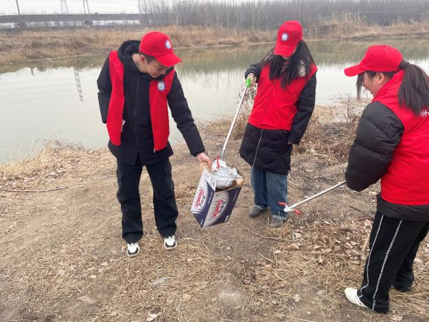 ��˾���������𾢿�չѧ�׷���ԸЧ���˶�