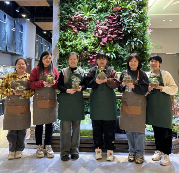 ��˾����������֯��չ��ף�����ˡ����ʸ�Ů��ϵ���˶�