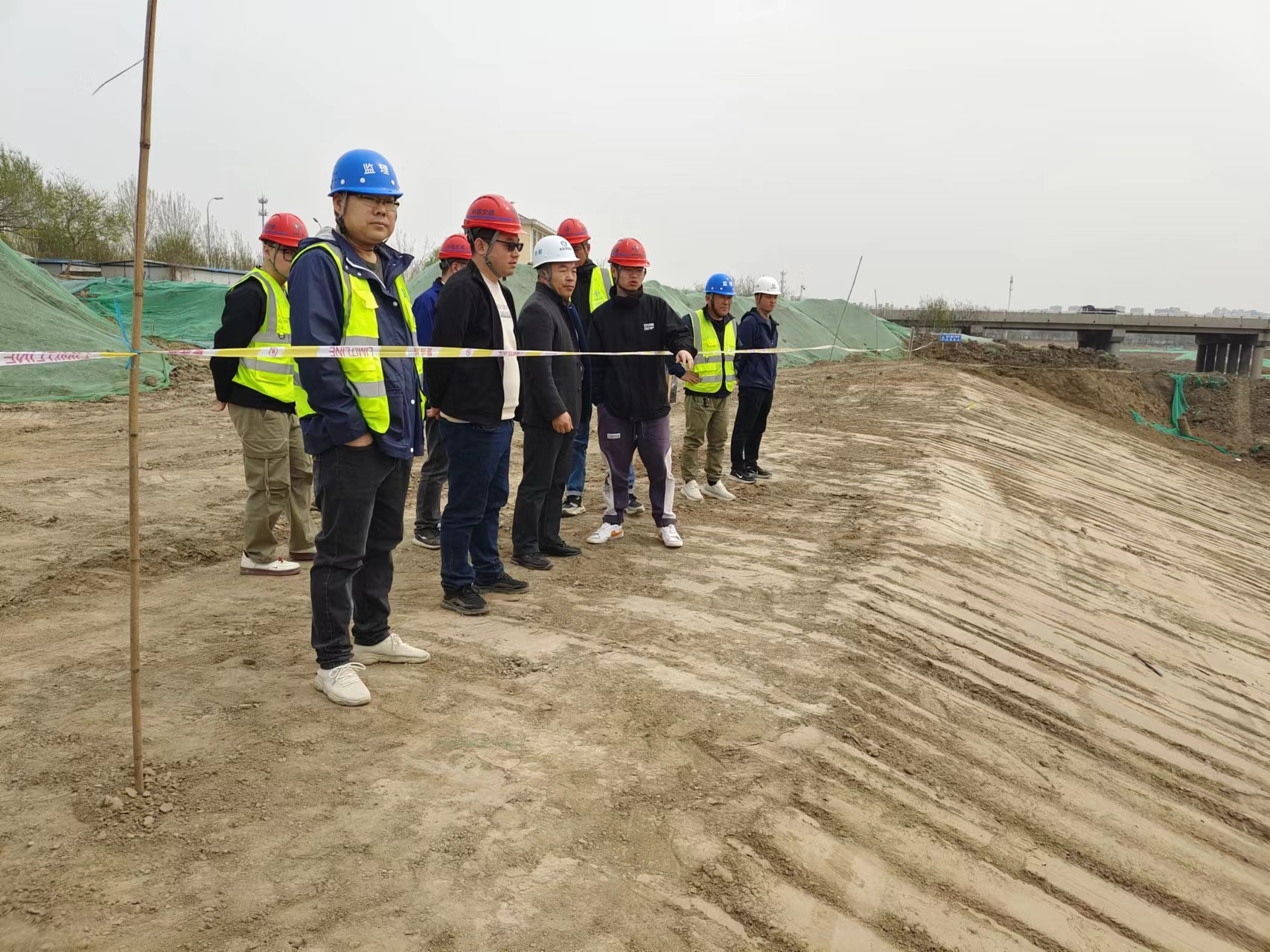 �ȷ��ֹ�˾ | ��չ������ǰ�徲���