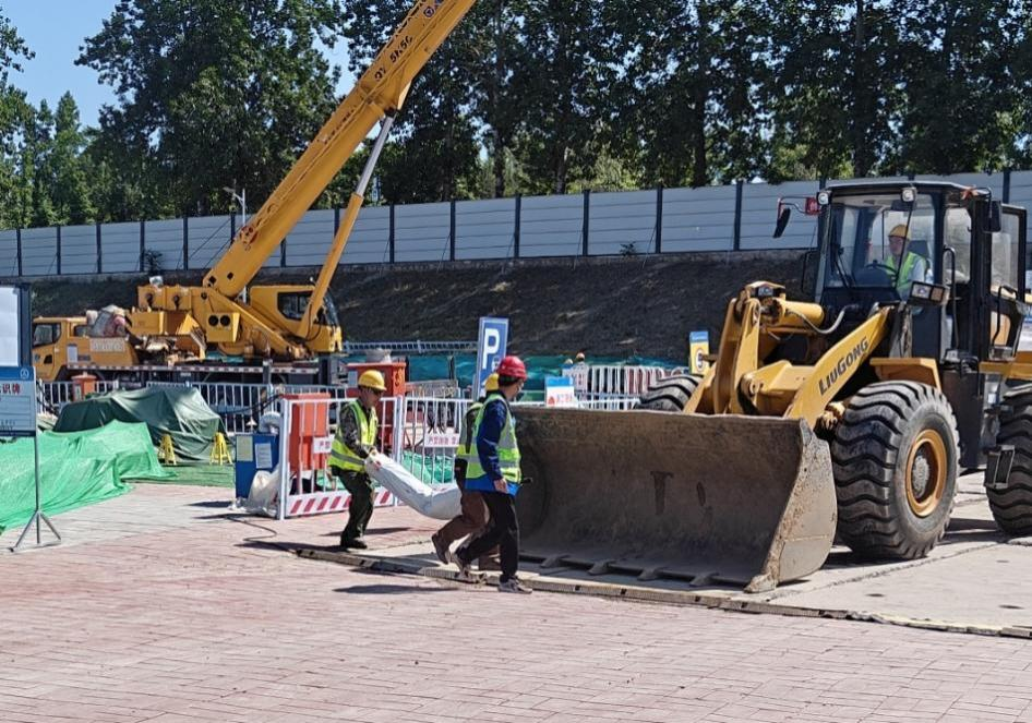 PT��Ѷ(�й���)�����ֺ�ָ����޶����Ŀ��չ�����ѴӦ������