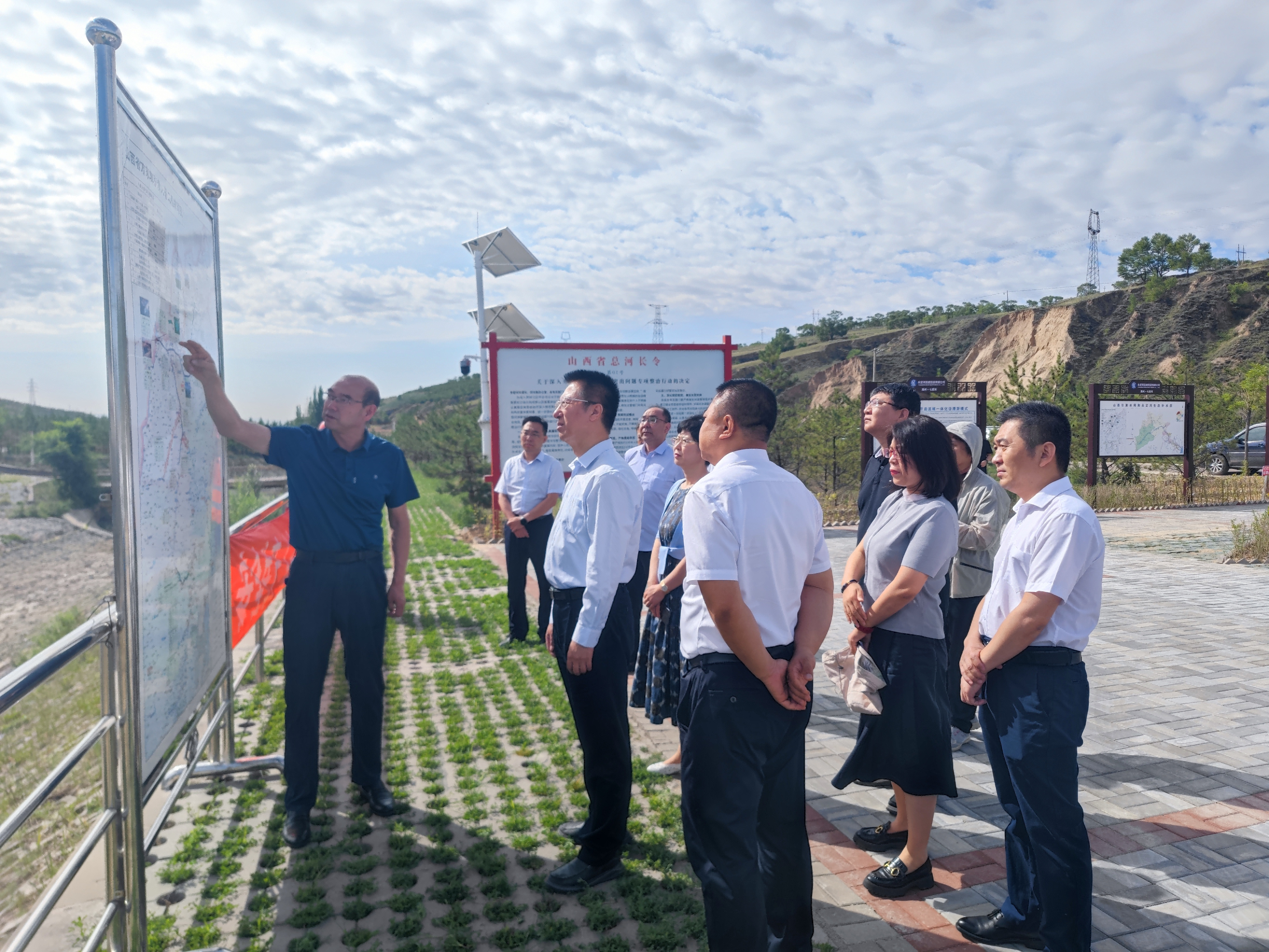 公司主要向导赴大同、朔州区域检查调研事情 公司主要向导赴大同、朔州区域检查调研事情