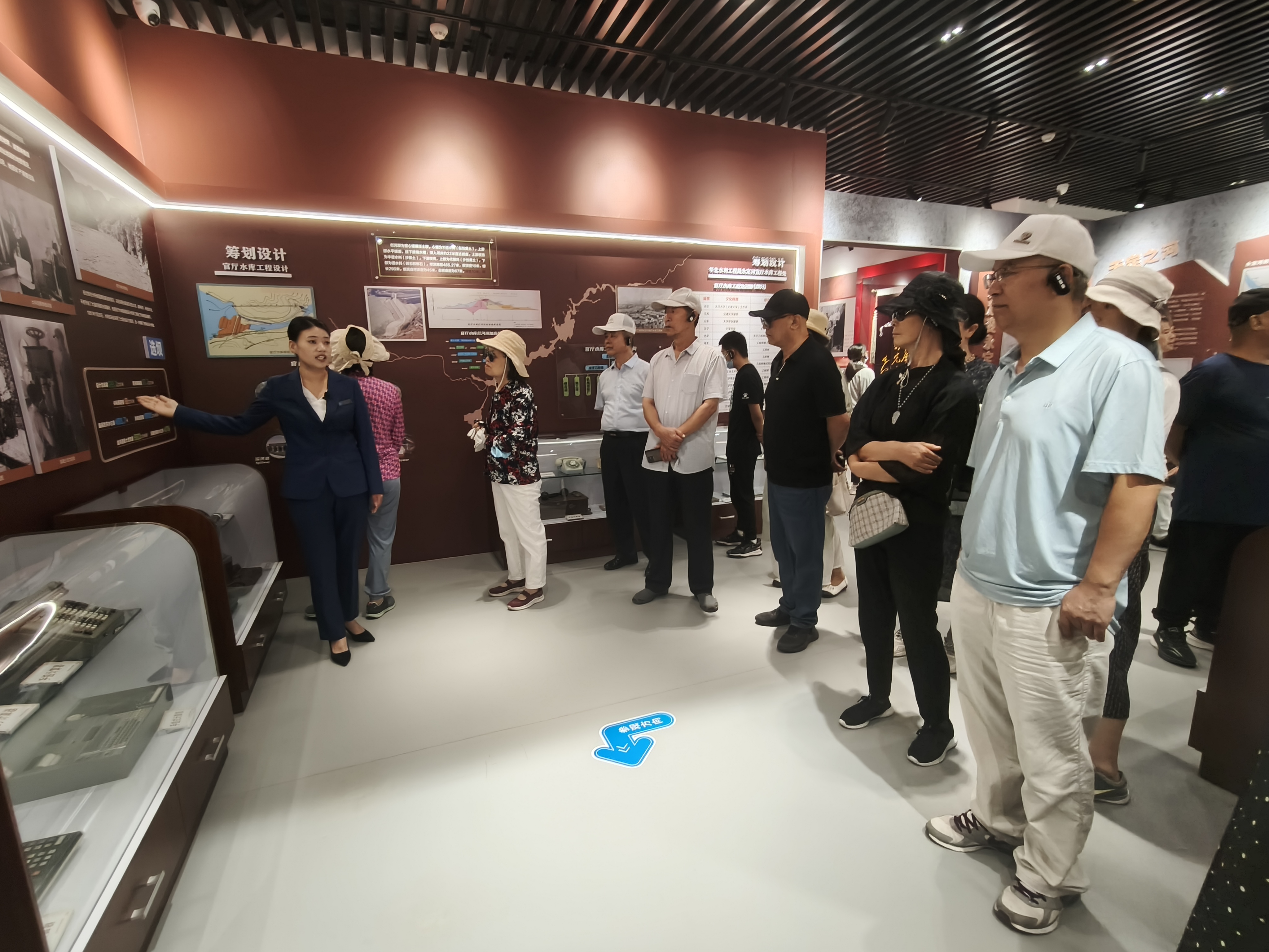 ¹«Ë¾Ô²Âú¾ÙÐÐ2024Äê¡°Ê×¶¼¹úÆó¿ª·ÅÈÕ¡±ÊׯÚÔ˶¯ ¹«Ë¾Ô²Âú¾ÙÐÐ2024Äê¡°Ê×¶¼¹úÆó¿ª·ÅÈÕ¡±ÊׯÚÔ˶¯