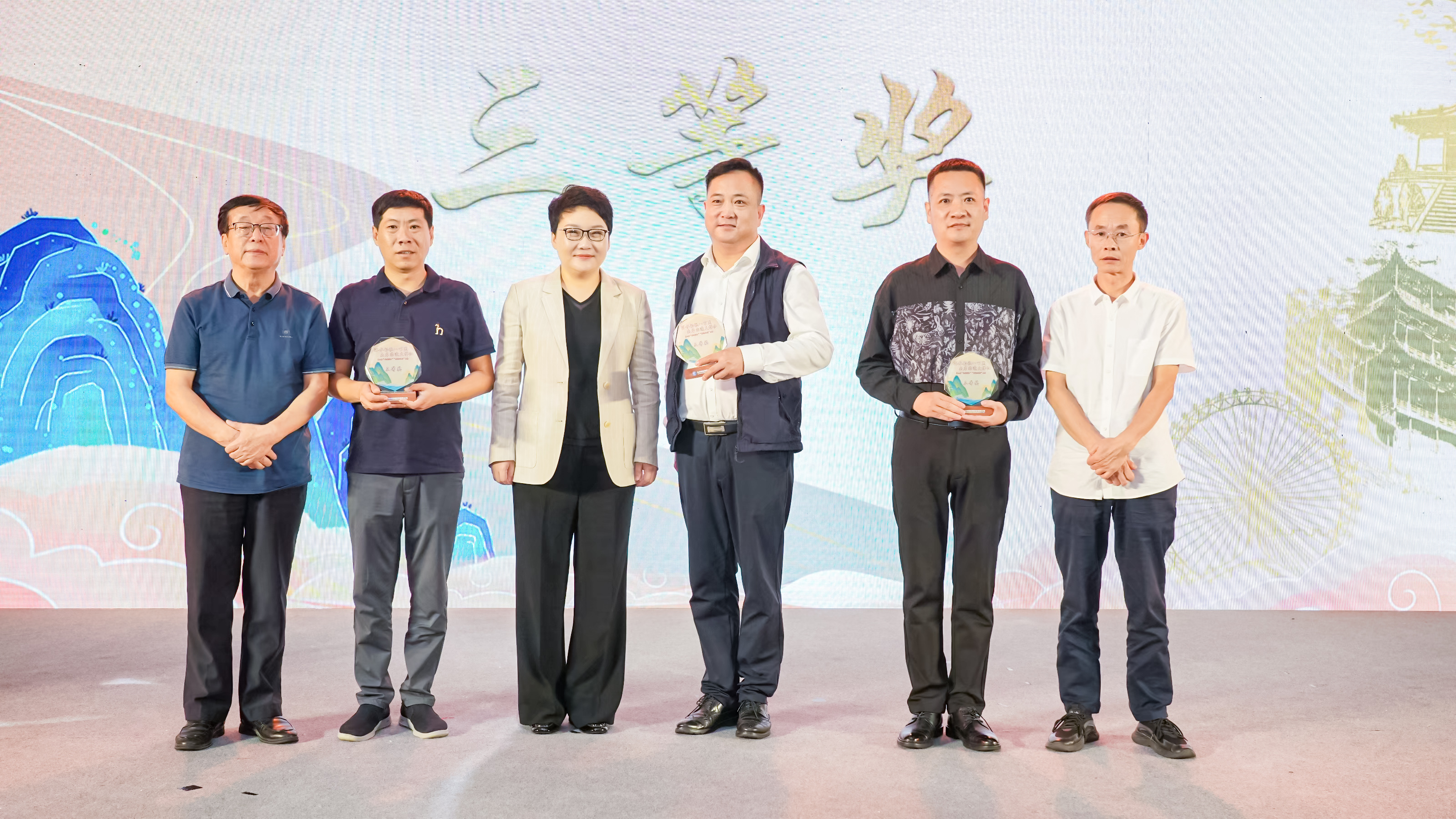 �ڶ��조PT��Ѷ(�й���)��������������+�Ĵ������������߰佱����Բ������