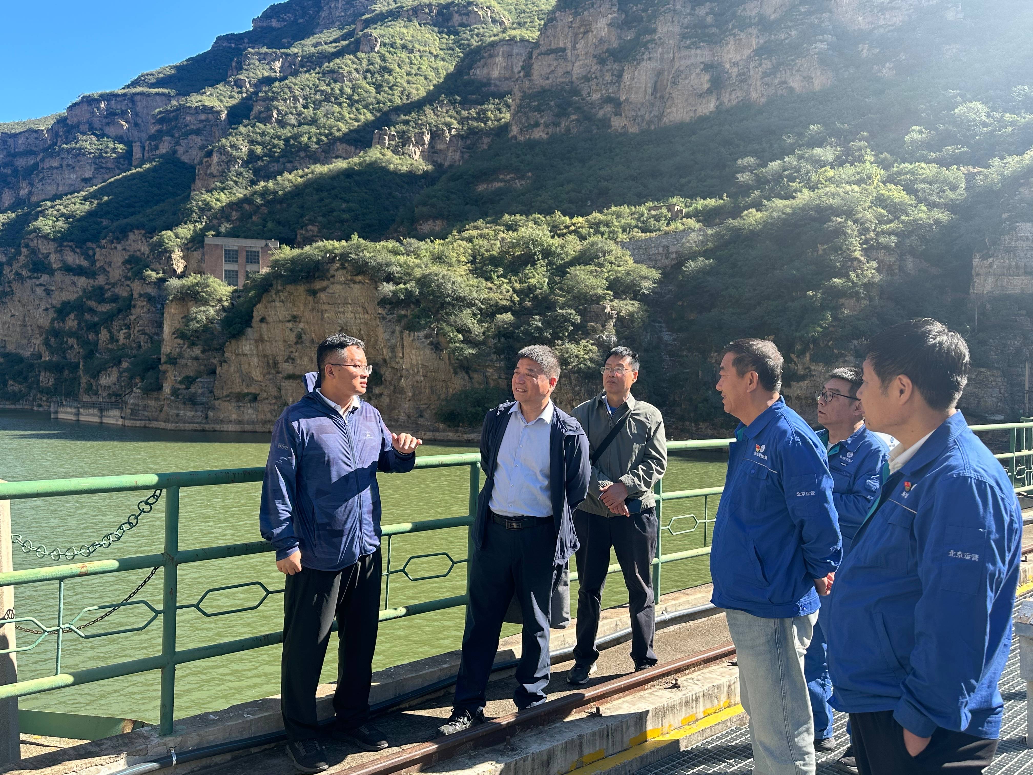 北京市水务局专家组检查珠窝水库标准化建设事情 北京市水务局专家组检查珠窝水库标准化建设事情