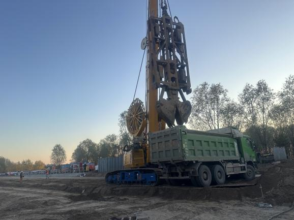 图说攻坚 | 抢抓施工黄金期 PT视讯(中国区)官网卢梁段综合提升工程全速推进 图说攻坚 | 抢抓施工黄金期 PT视讯(中国区)官网卢梁段综合提升工程全速推进