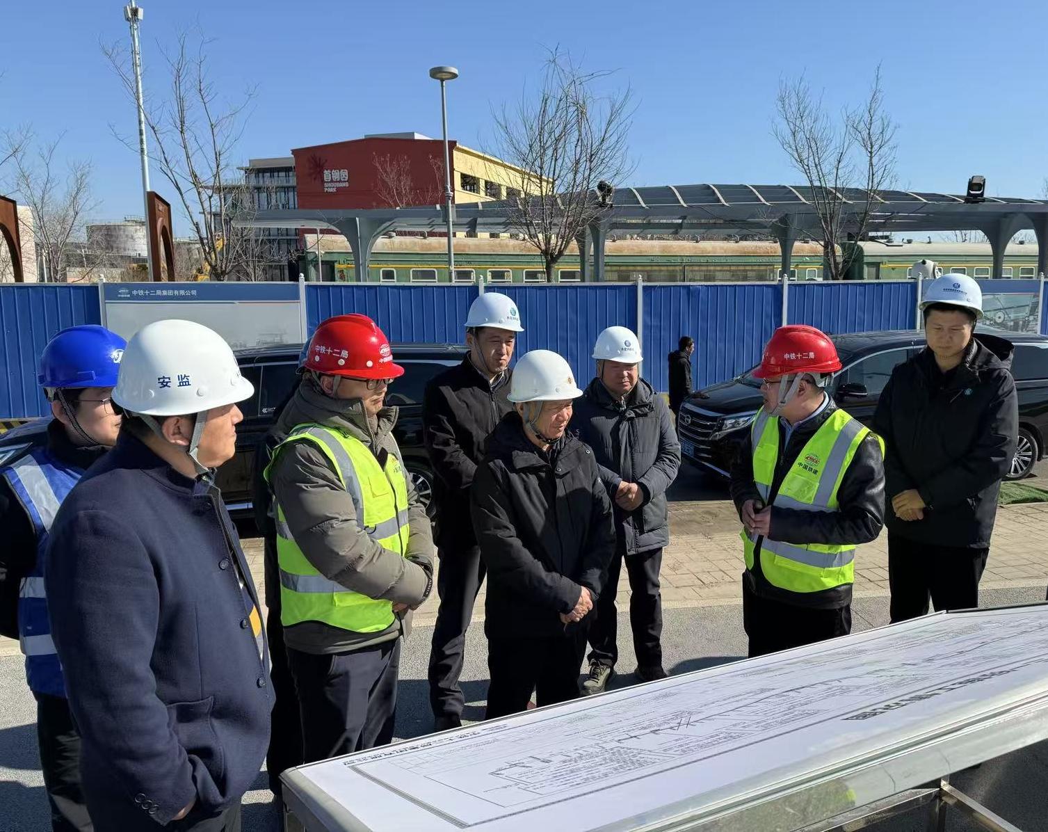 公司主要向导督导检查PT视讯(中国区)官网北京灾后恢复重修项目 公司主要向导督导检查PT视讯(中国区)官网北京灾后恢复重修项目