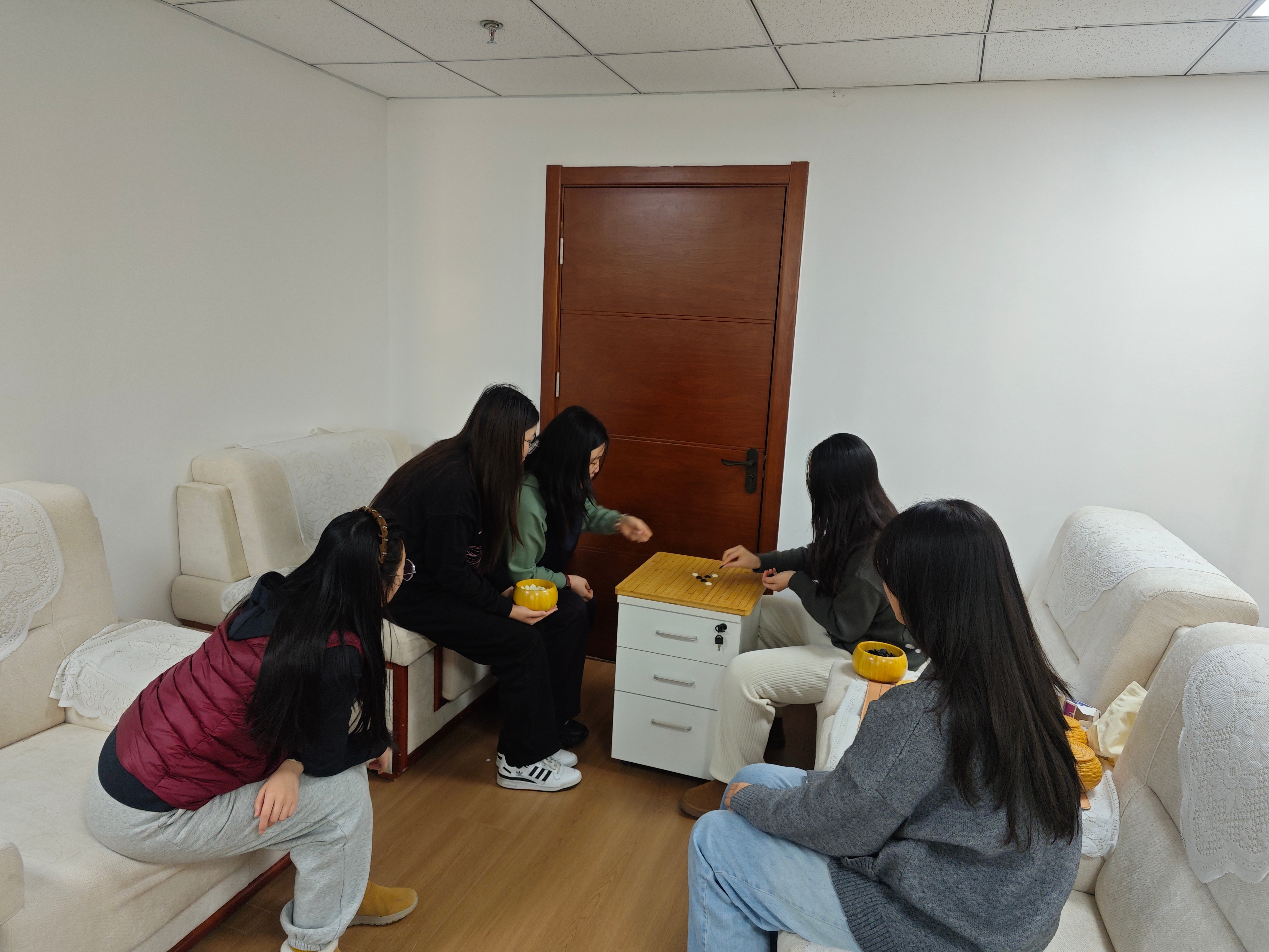 �����ֹ�˾������֯��չ�����˶�